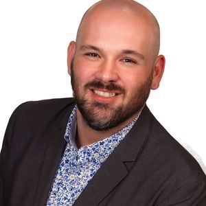 Meet your Posher, Josh